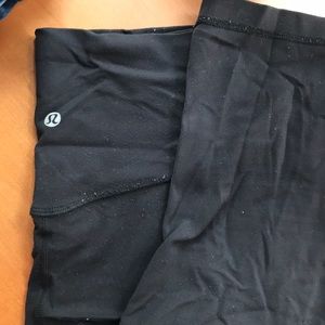 Black cropped luluLemon leggings